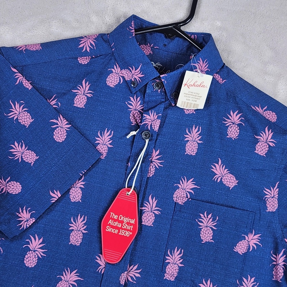 Kahala Shirt Mens XS Blue Pink Pineapple Aloha Short Sleeve Button Up 3140-KS52